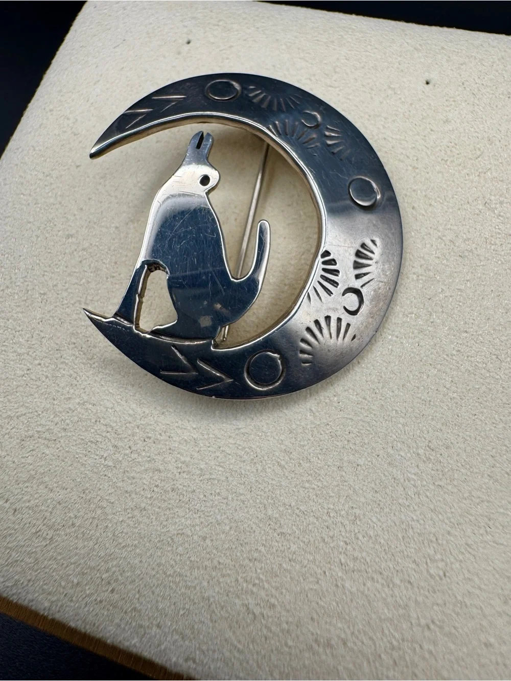 Vintage Taxco Mexico .925 Sterling Silver Wolf Howling at Moon Brooch Pin